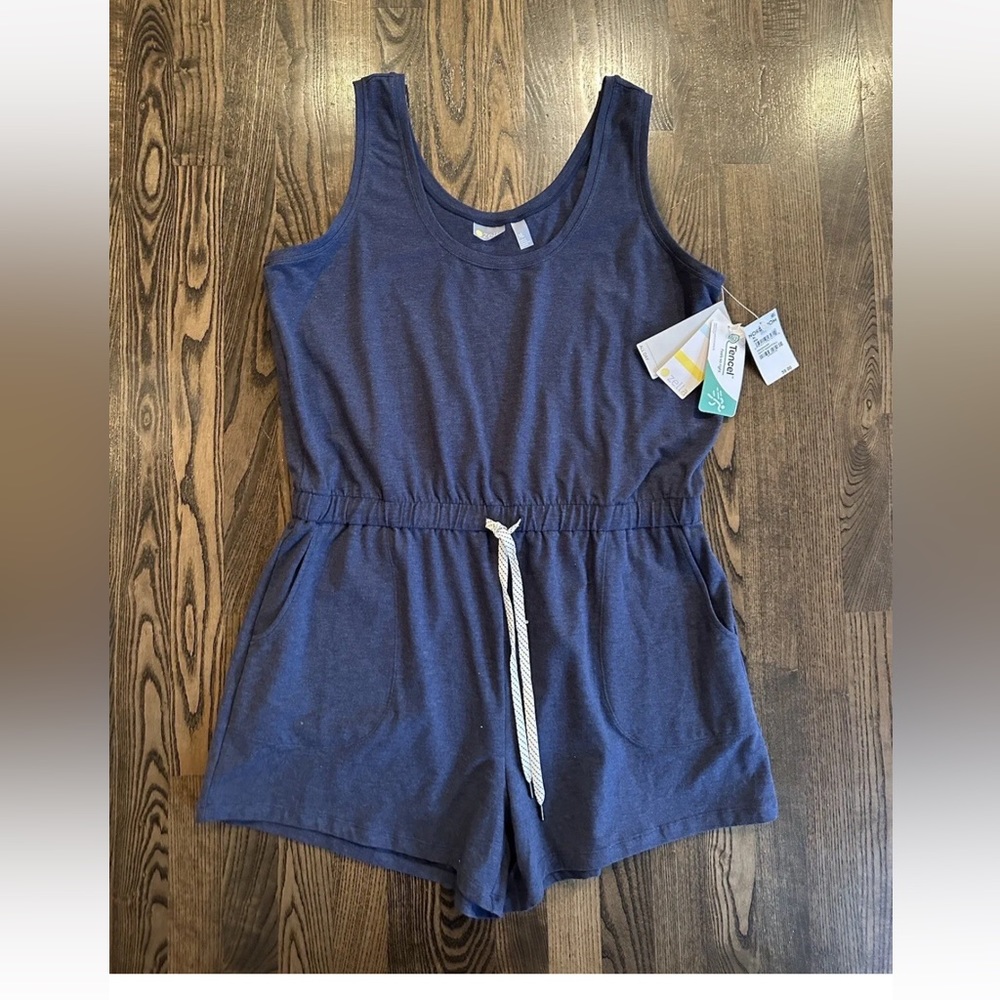 NWT Women’s ZELLA Gwen Romper